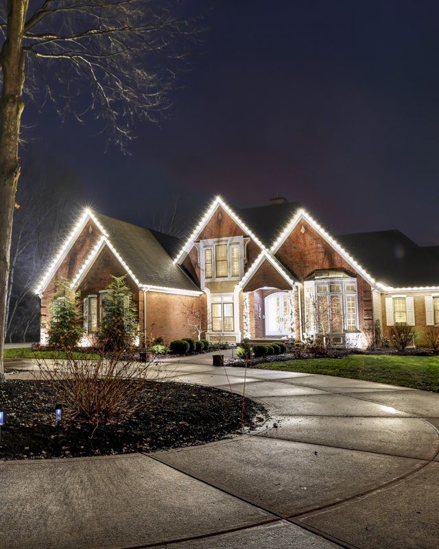 Christmas lights The Colony